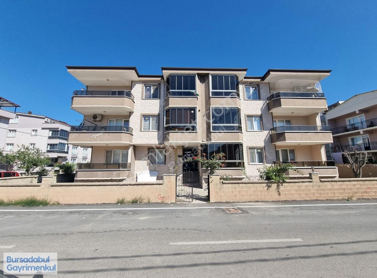 Bursadabul'dan Barış Mah. Osmanlı Park Yanı 3+1 Daire 155 M2