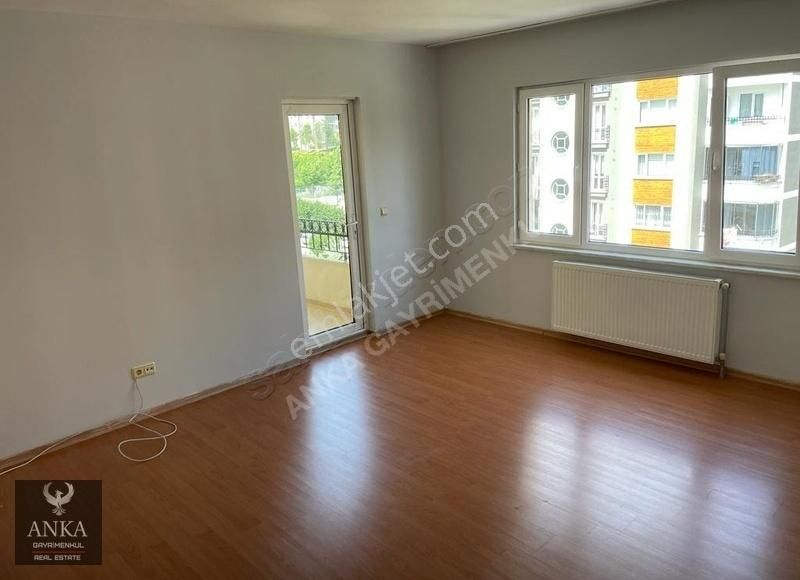Başakşahir Tarabya Sitesi Arakat Boş Satılık 2+1 90 M2 Daire