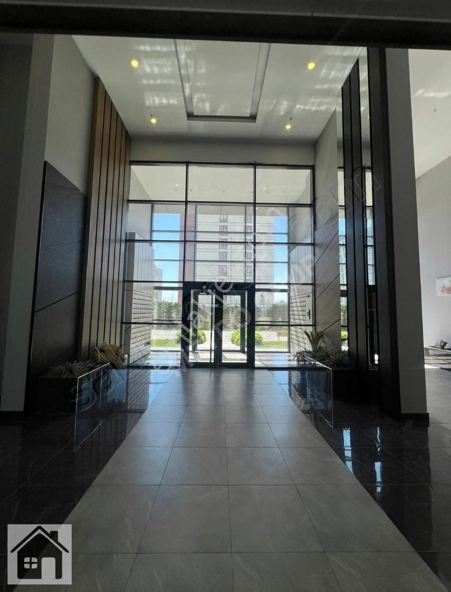 Avrupark Tek Yetkili Satış Ofisinden 2+1 Satılık Daire