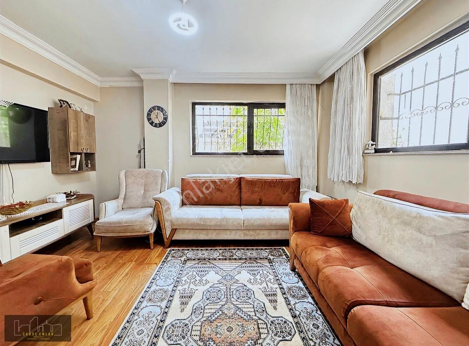 Cadde Emlak Yenimahalle 2+1 Mükemmel Konumda Sığınaklı Bahçe Kat