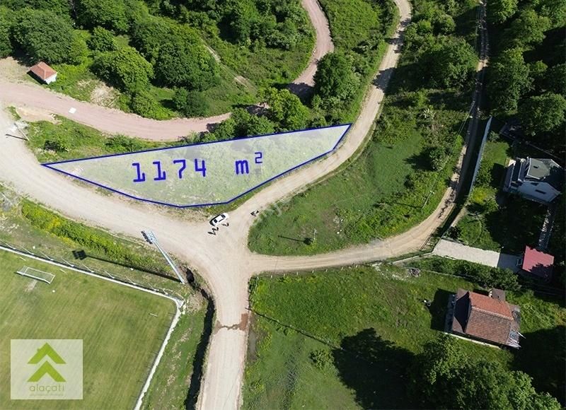 Gölcük Hasaneyn Top Sahası Yanında Satılık 1174 M² Arsa