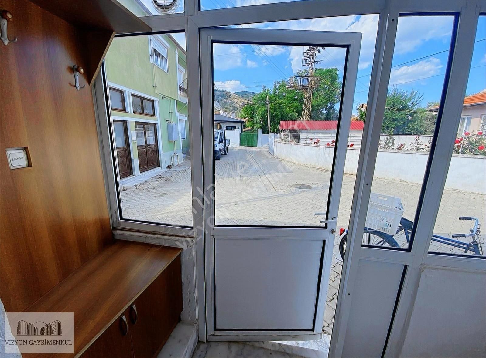 Alparslan Mah. Kiralık 15.000 Tl 2+1 Kapalı Mutfak Müstakil Ev