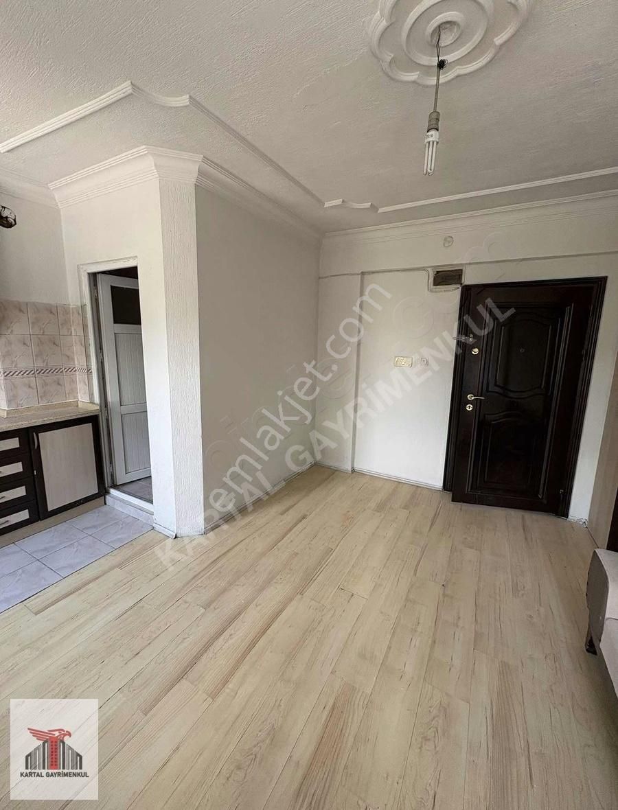 Kartal Gayrimenkul'den Yatırımlık 3 Adet Daire 1 Adet İşyeri - Görsel 5