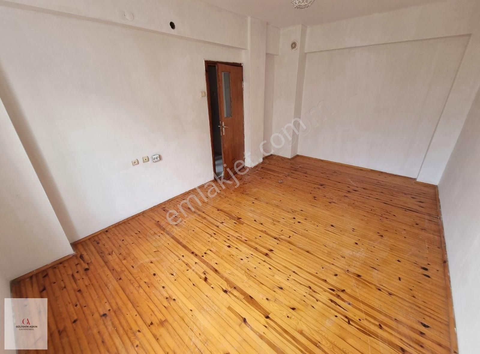 Şehir Merkezi Arakat 2+1 Satılık Daire