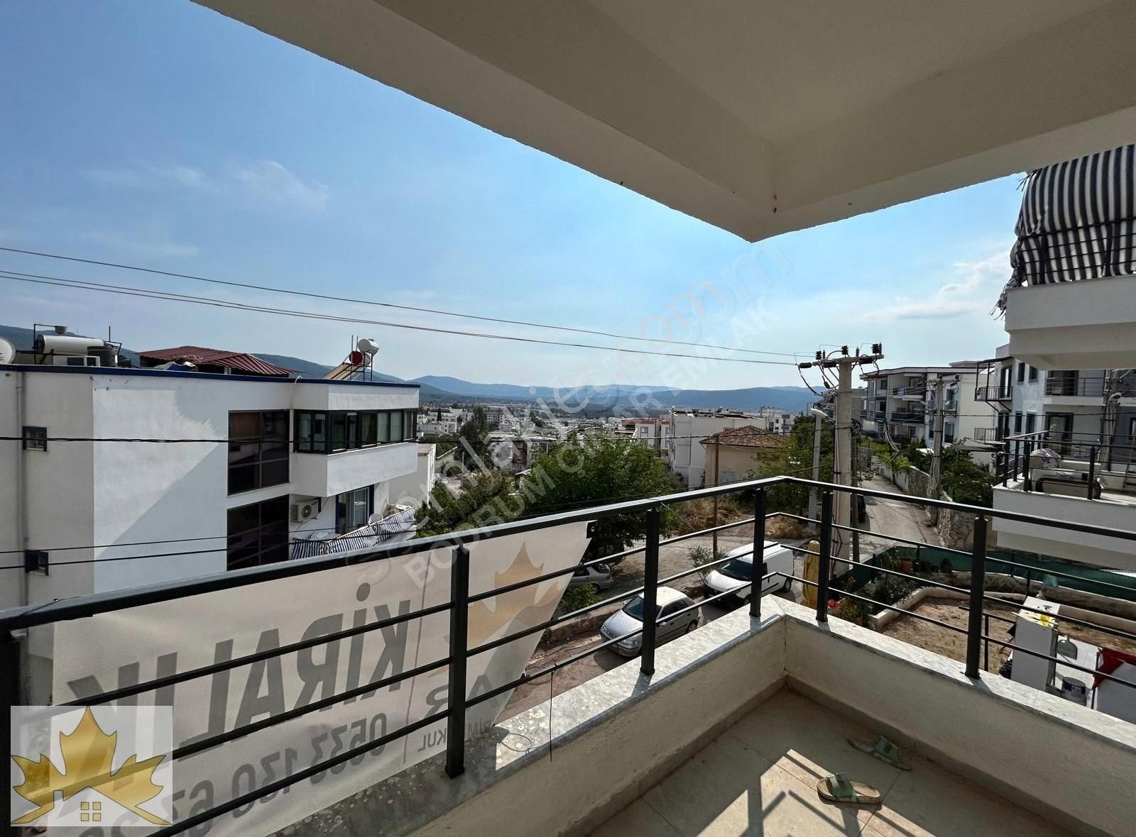 Çınar Emlaktan Mumcularda Ara Kat 2+1 Önü Açık Daire
