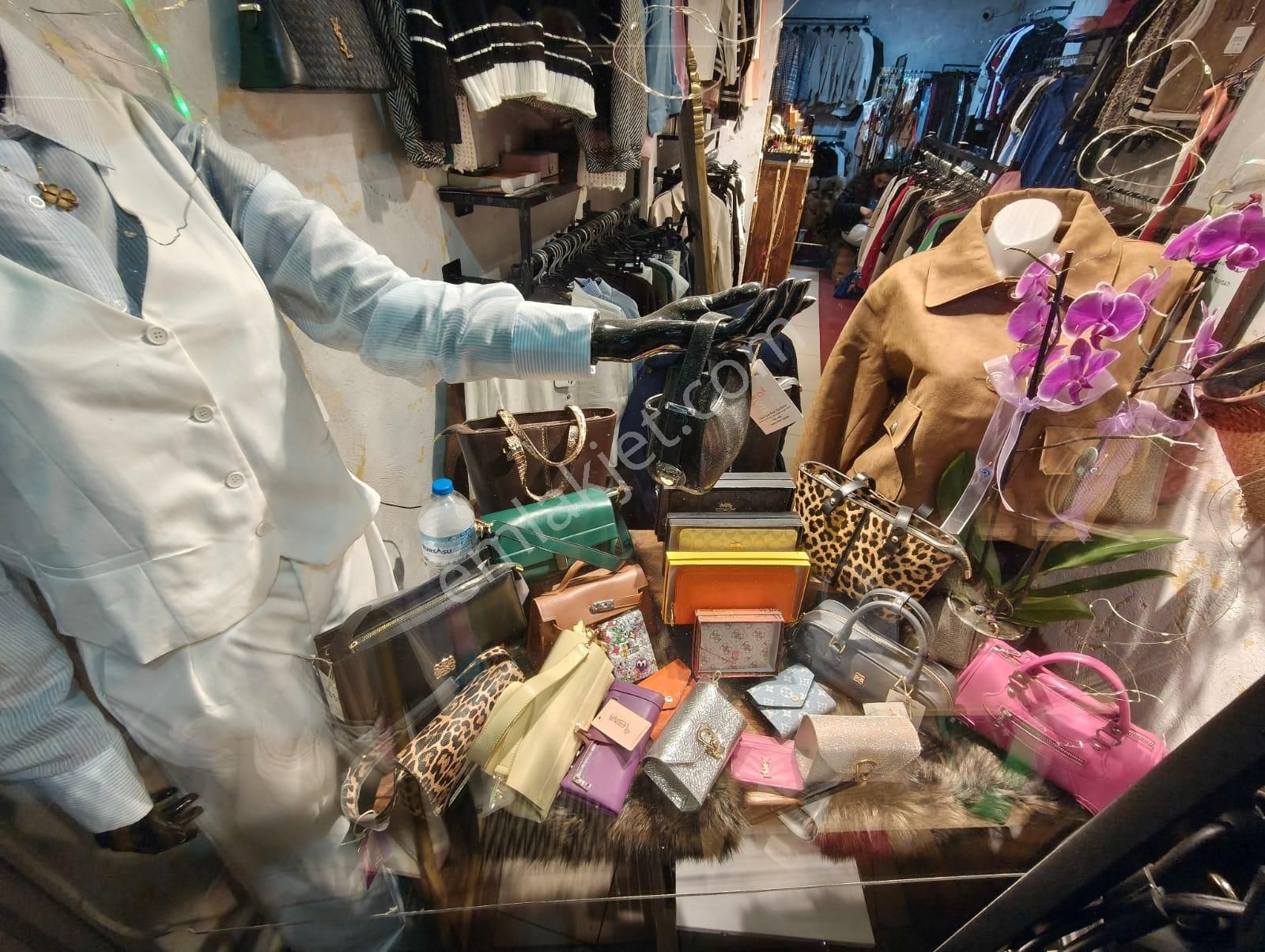 Çekmeköy Cadde Üzeri Tabela Değeri Yüksek Devren Kiralık Butik - Görsel 20