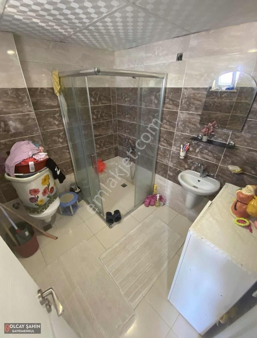 Gazi Mh. Site İçerisinde Ebeveyn Banyolu 3+1 Tramvaya 200 Mt