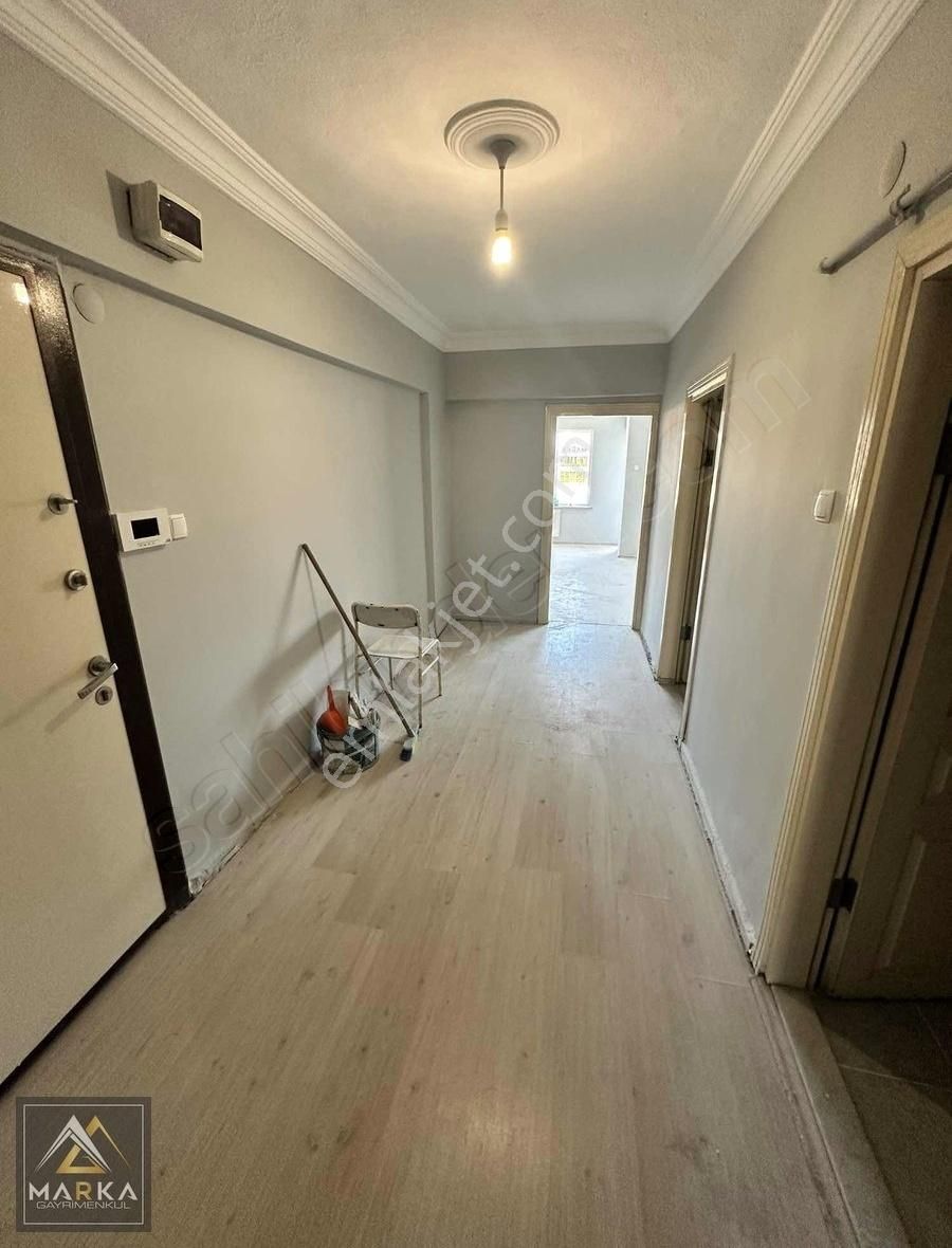 Marka'dan Hiton Yanı Atatürk Bulvarında Arakat 3+1 Kiralık Daire
