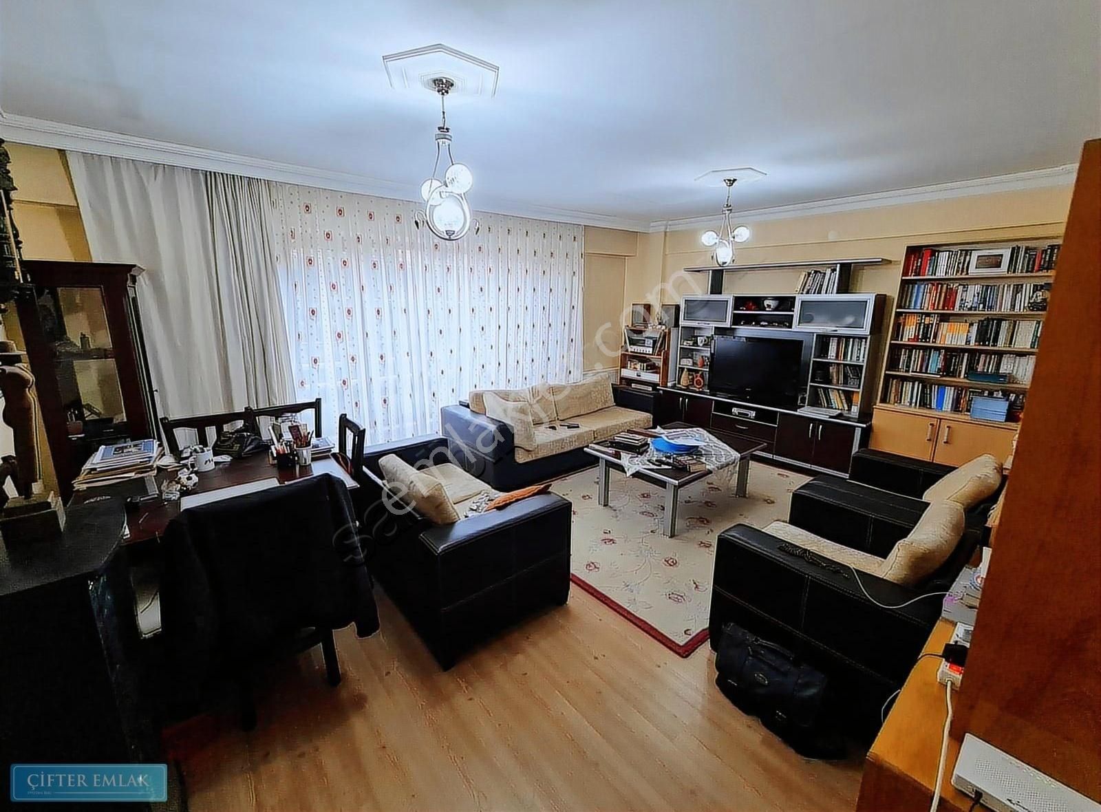 Ali Çifter' Den Sümer Mah. Özel Kapalı Garajlı Satılık 3+1 Daire