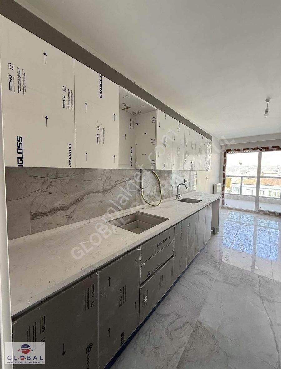 Global Emlaktan Harika Konumda Satılık 2+1 Daire - Görsel 3