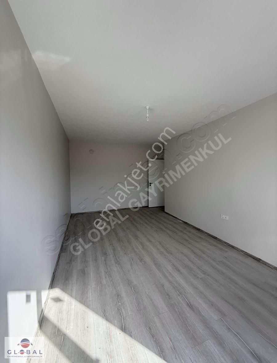 Global Emlaktan Harika Konumda Satılık 2+1 Daire - Görsel 17