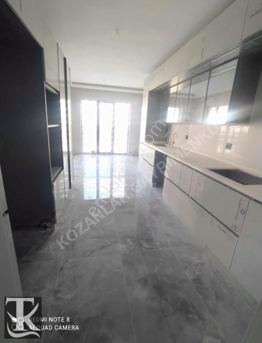 Ovacık'ta Site İçersinde Kiralık 4+1 Daire