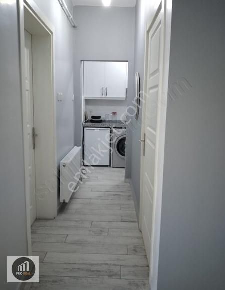 Bezmialem Çapa Metro Tramvay Satılık Temiz 1+1 Daire - Görsel 14