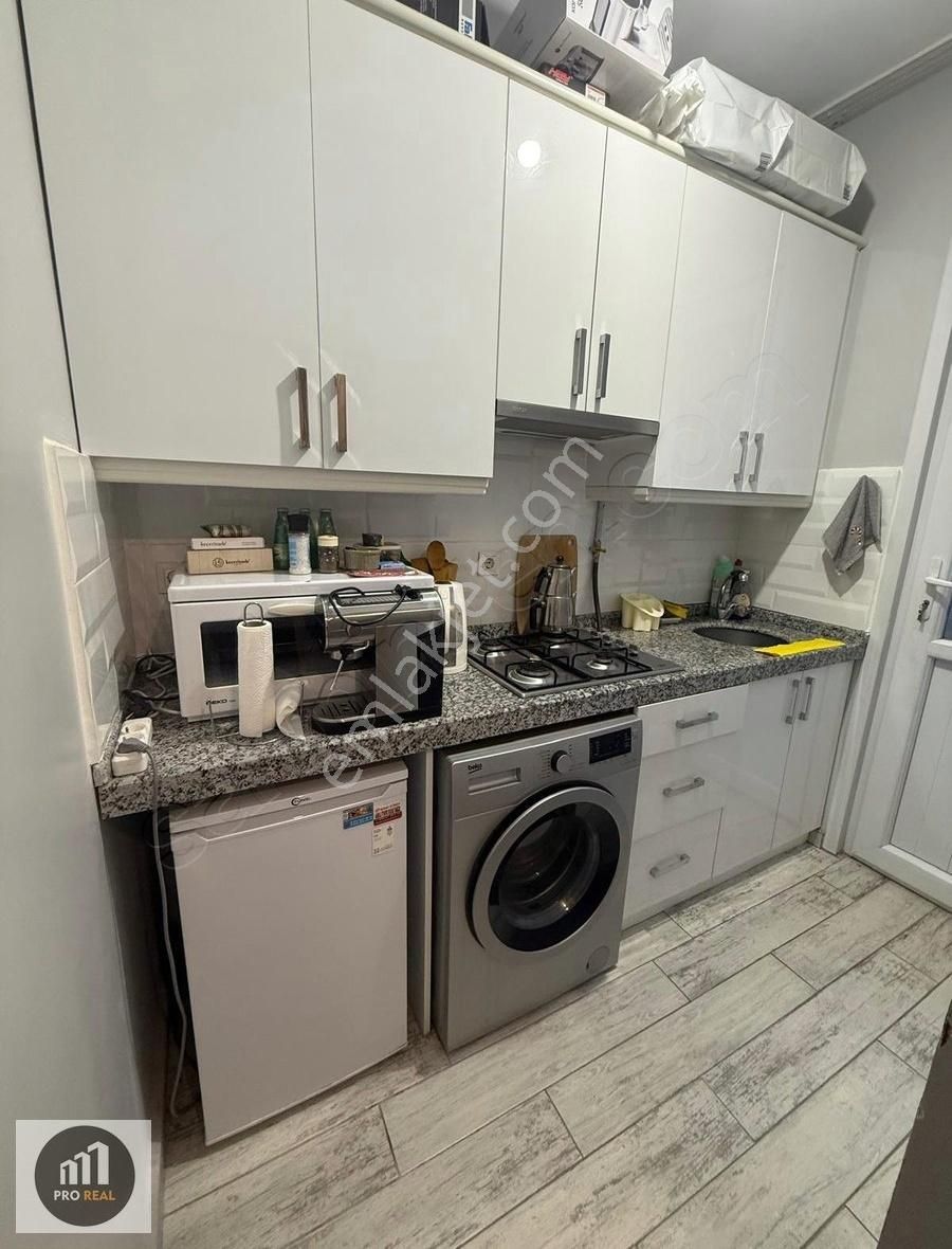 Bezmialem Çapa Metro Tramvay Satılık Temiz 1+1 Daire - Görsel 32