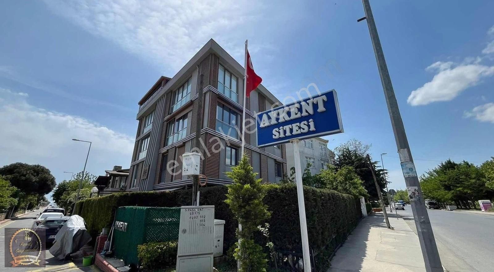 Villa Tadında Kiralık Eşyalı Bahçeli Dubleks Sismik İzolatörlü