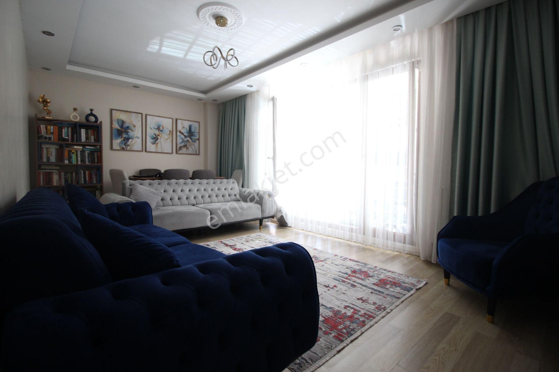 Keskinden Acil Satılık 2+1 Yüksek Giriş Balkonlu Daire