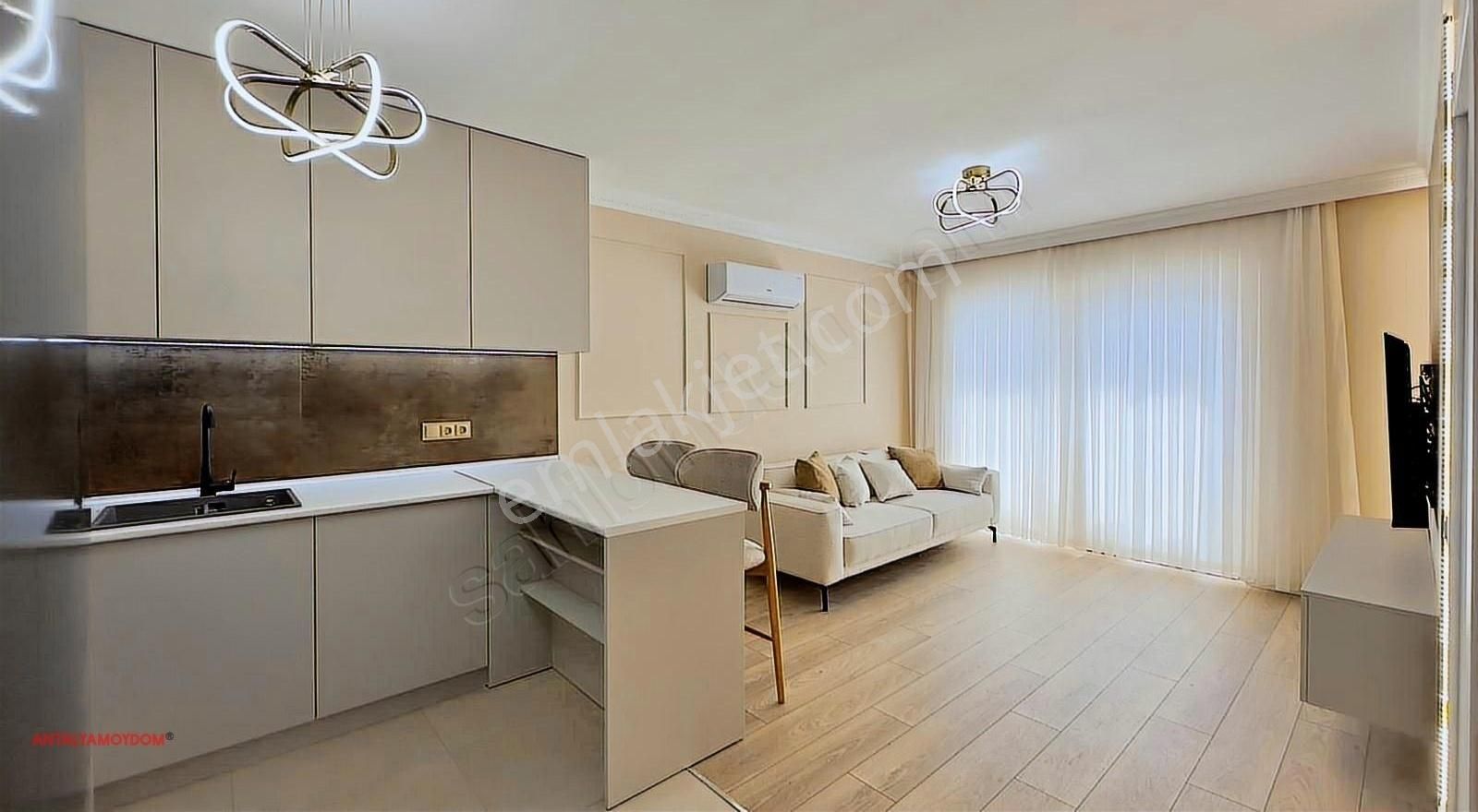 Konyaaltı Liman Sahile Adım Mesafede Satılık Lüx 1+1 Daire - Görsel 7