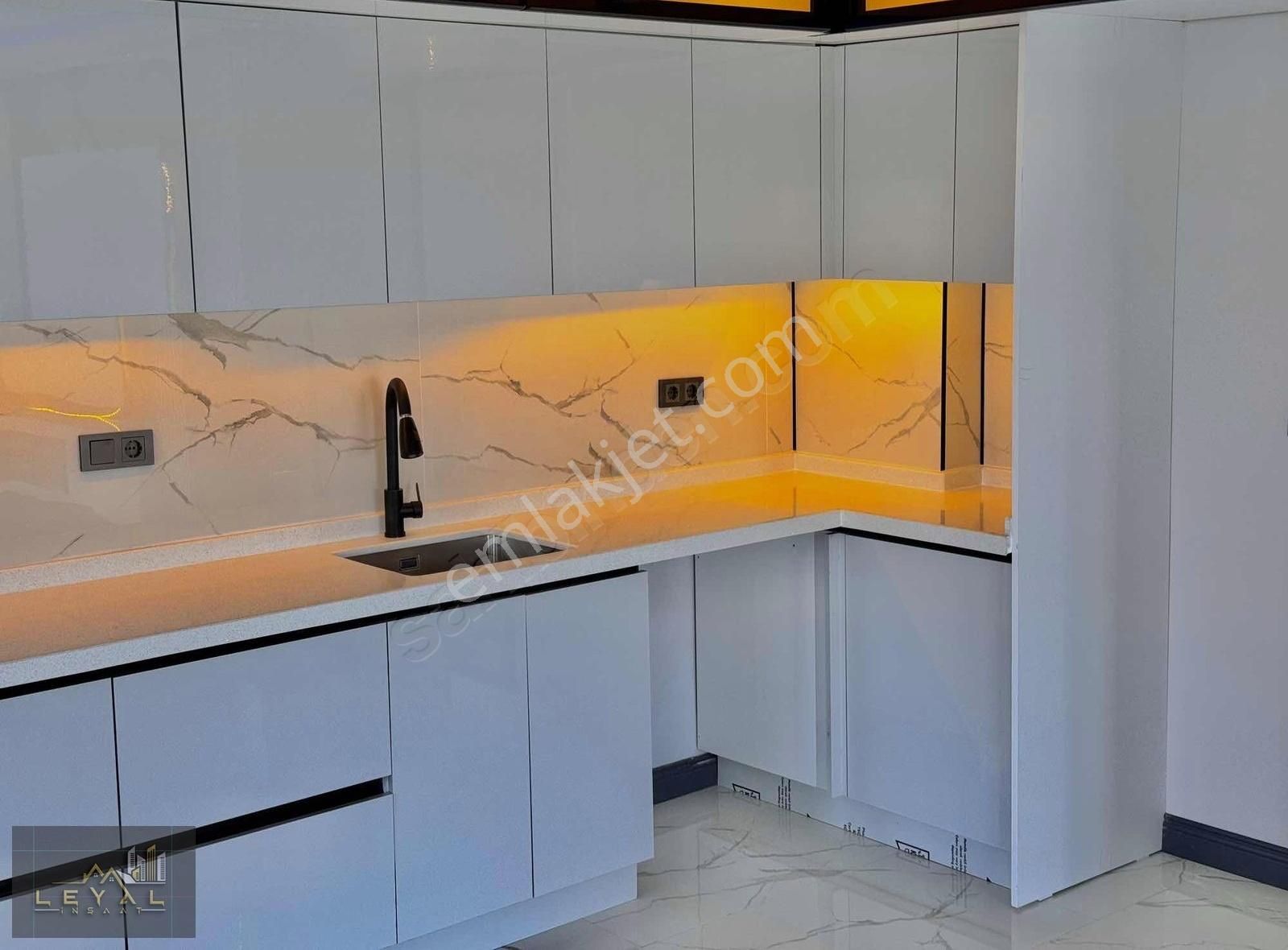 ⫷꧁ Leyal Grup꧂⫸emalsizz Havuzlu Şık Tasarımlı Müstakil Gnş Bahçe - Görsel 11