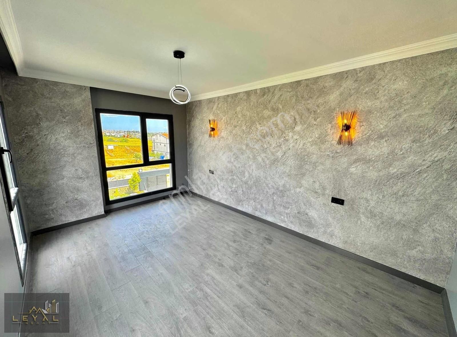 ⫷꧁ Leyalgrup꧂⫸p R E M İ U M Kalitede Şık Tasarımlı Havuzlu Villa - Görsel 13