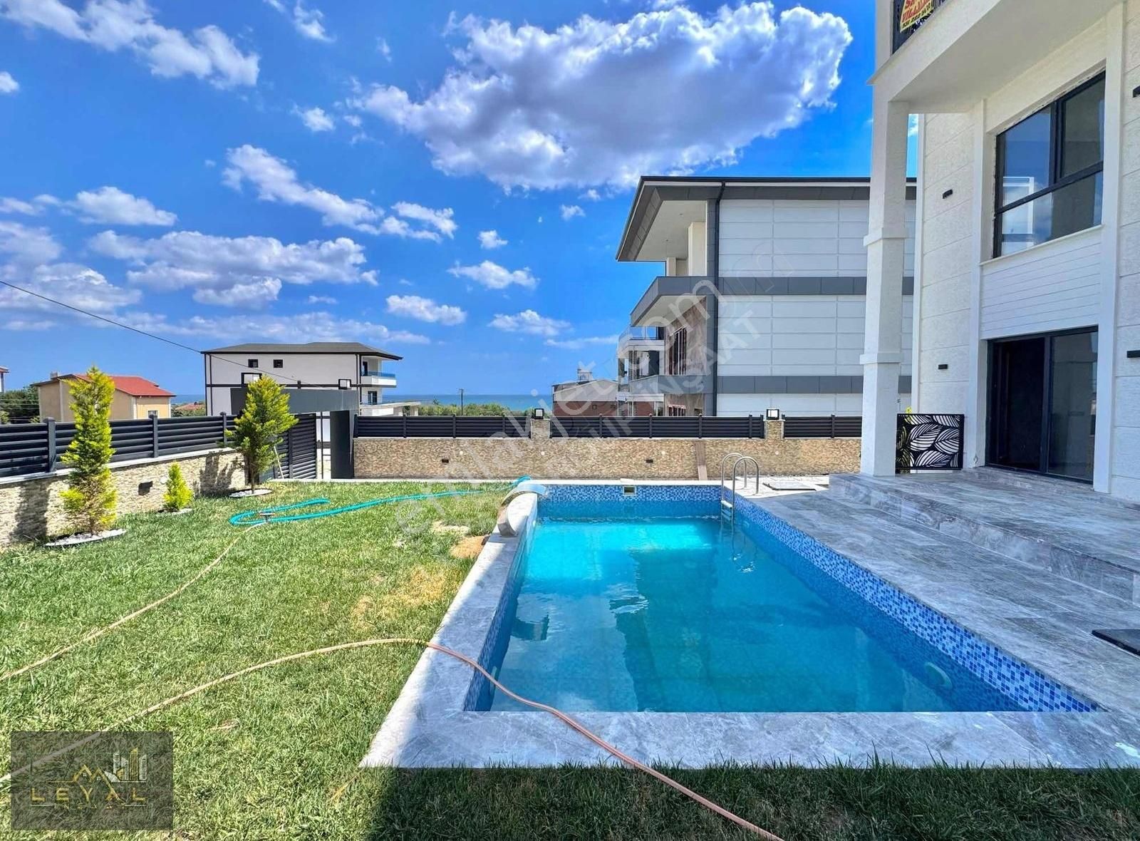 ⫷꧁ Leyalgrup꧂⫸p R E M İ U M Kalitede Şık Tasarımlı Havuzlu Villa - Görsel 18