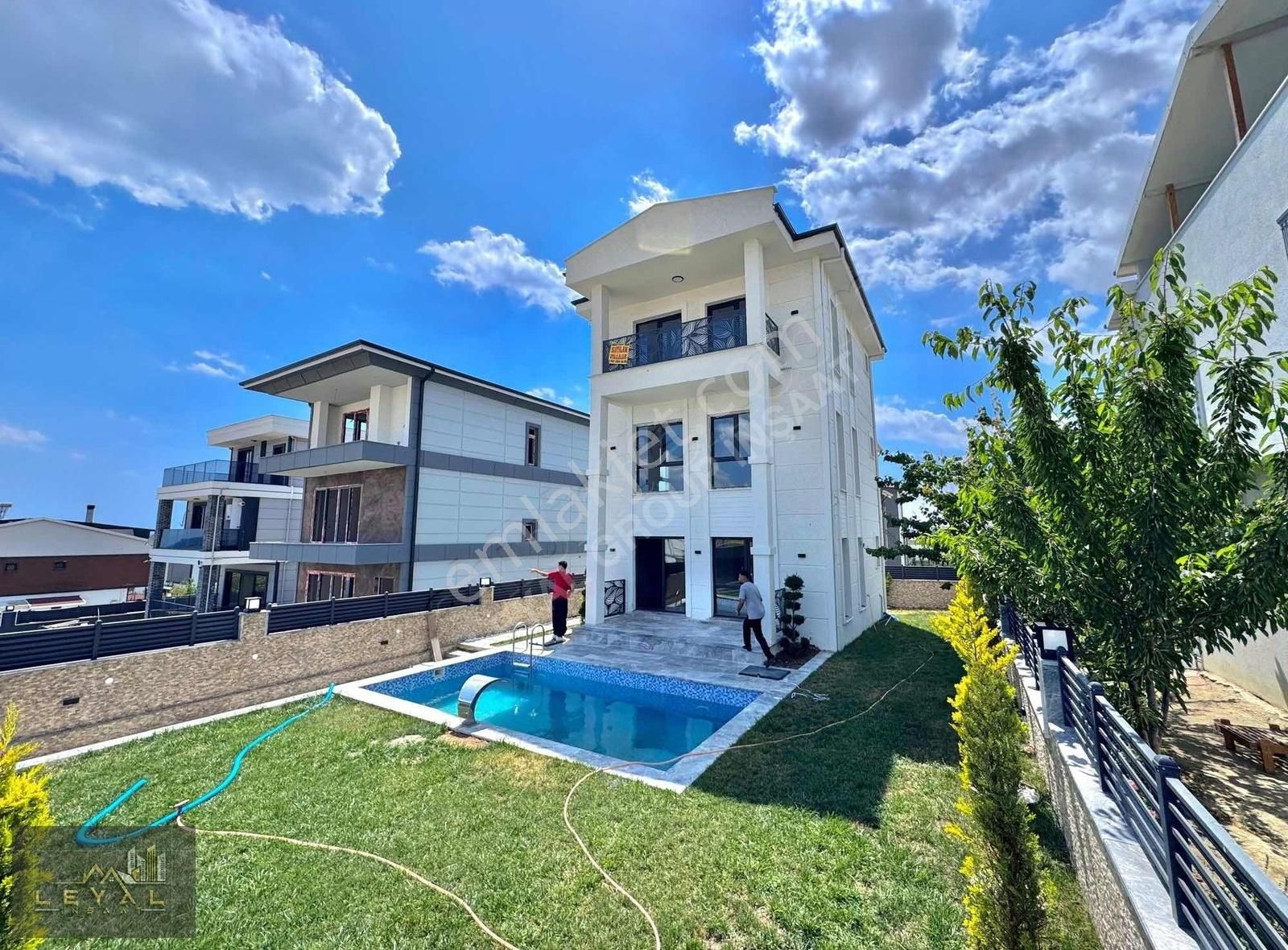 ⫷꧁ Leyalgrup꧂⫸p R E M İ U M Kalitede Şık Tasarımlı Havuzlu Villa - Görsel 16