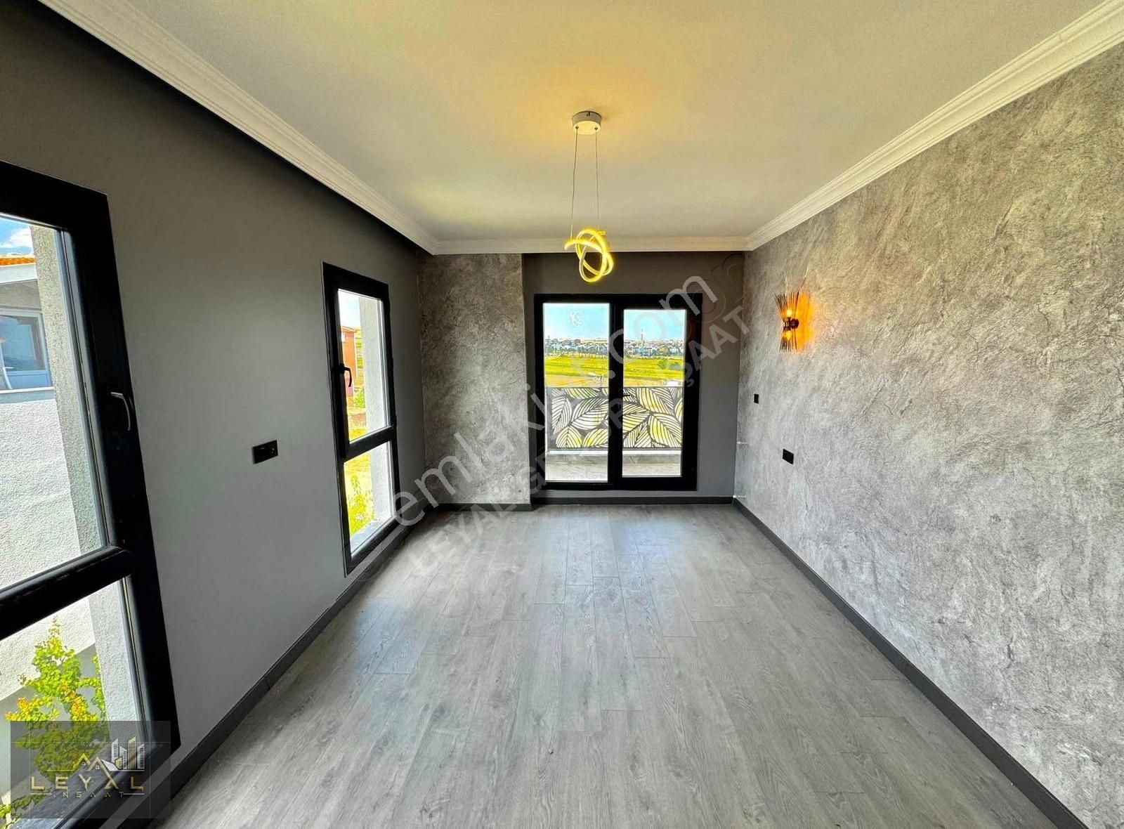 ⫷꧁ Leyalgrup꧂⫸p R E M İ U M Kalitede Şık Tasarımlı Havuzlu Villa - Görsel 27