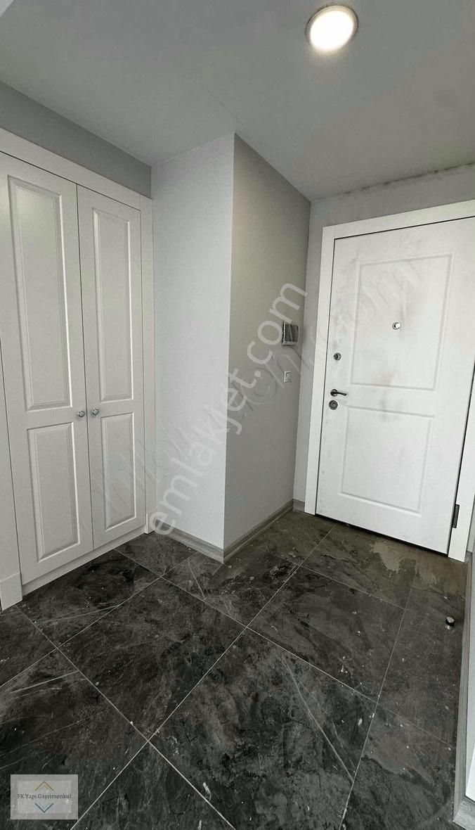 Kadıköy Evinpark Sitesinde Deniz Manzaralı 4+1 Kiralık Daire