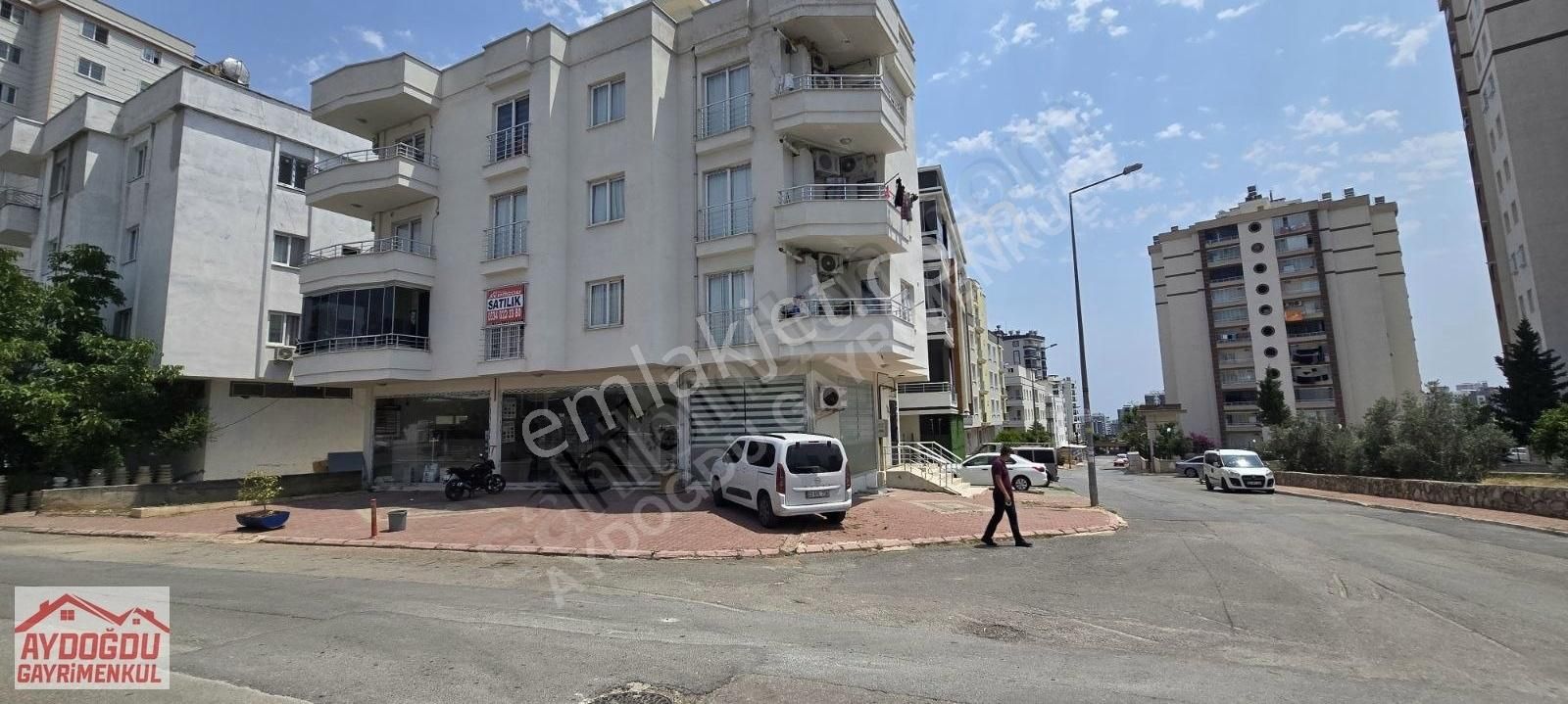 Aydoğdu Gayrimenkulden Okan Merzeci'de Satılık 2+1 Daire