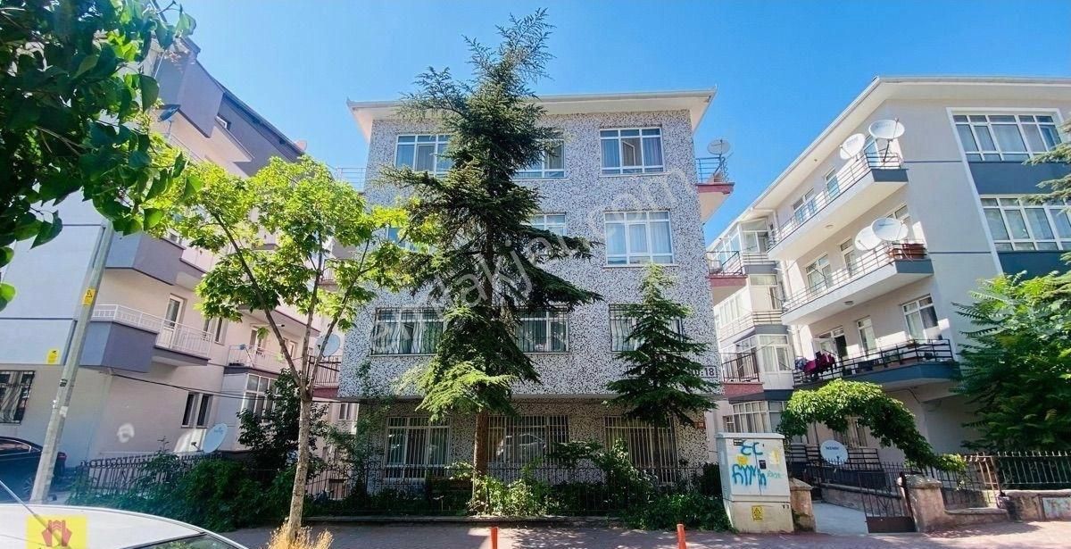 Cebeci Cami Yakını 3+1 Üst Kat Manzaralı