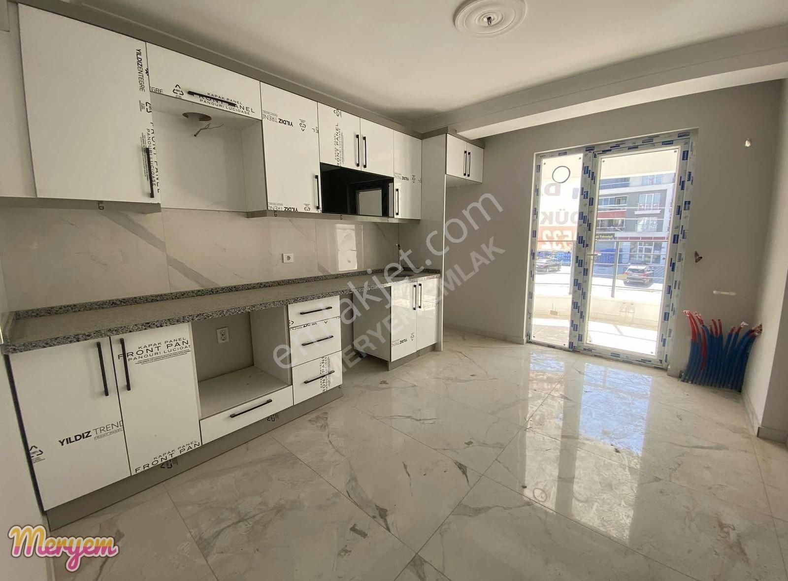 8. Cadde Üzeri Full Yapılı Güzel Konumlu 3+4 Satılık Daire