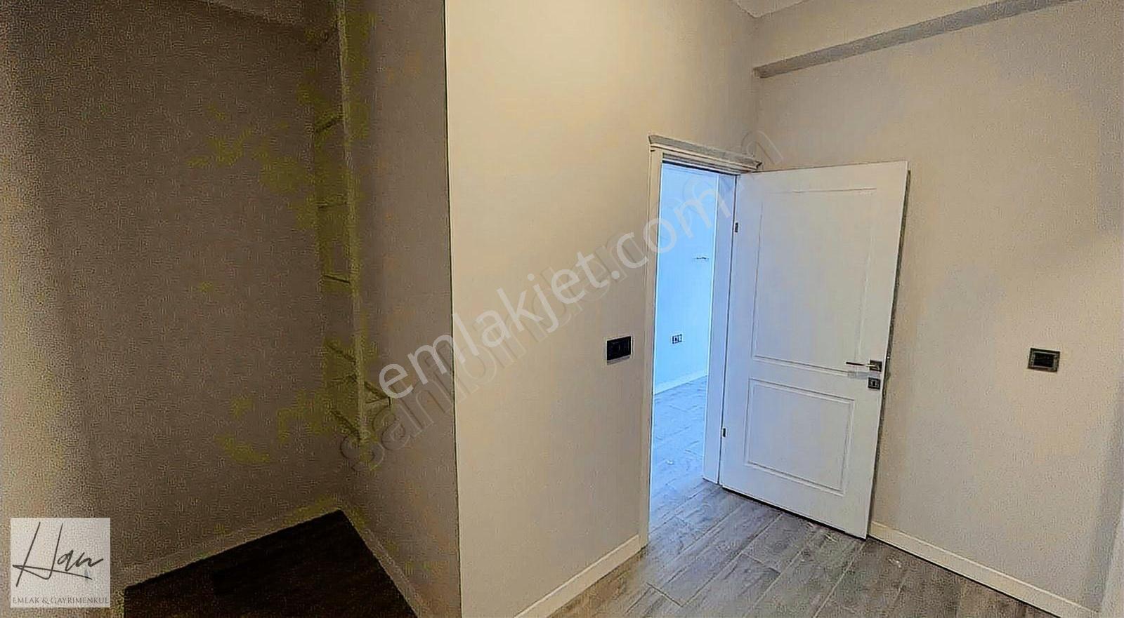 Değirmendere'de Site İçerisinde Satılık Lüks 4+1 Villa. - Görsel 2