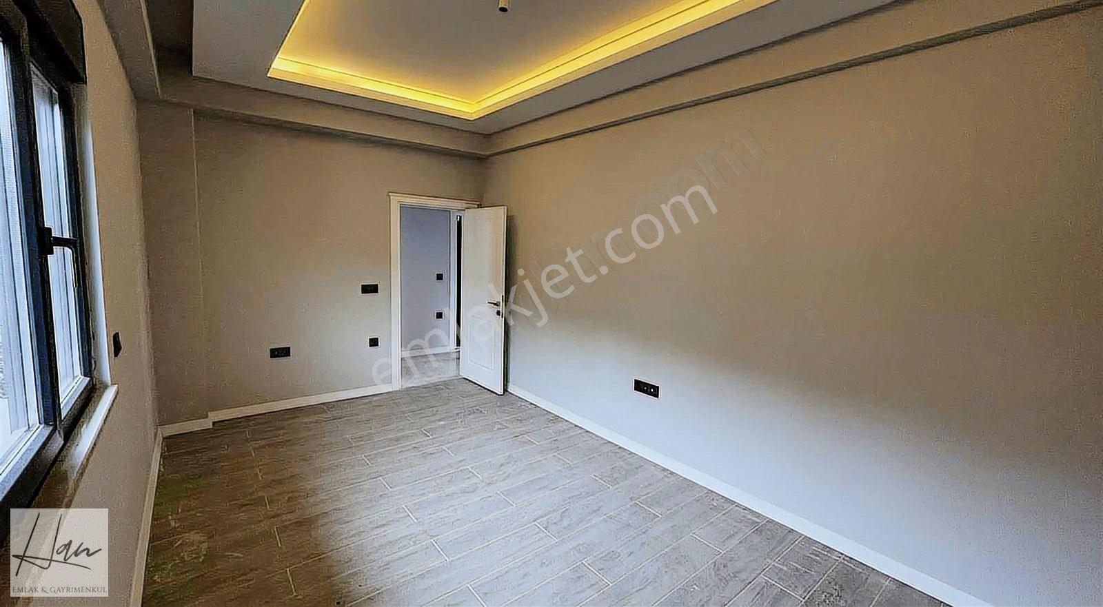 Değirmendere'de Site İçerisinde Lüks Villa... - Görsel 31