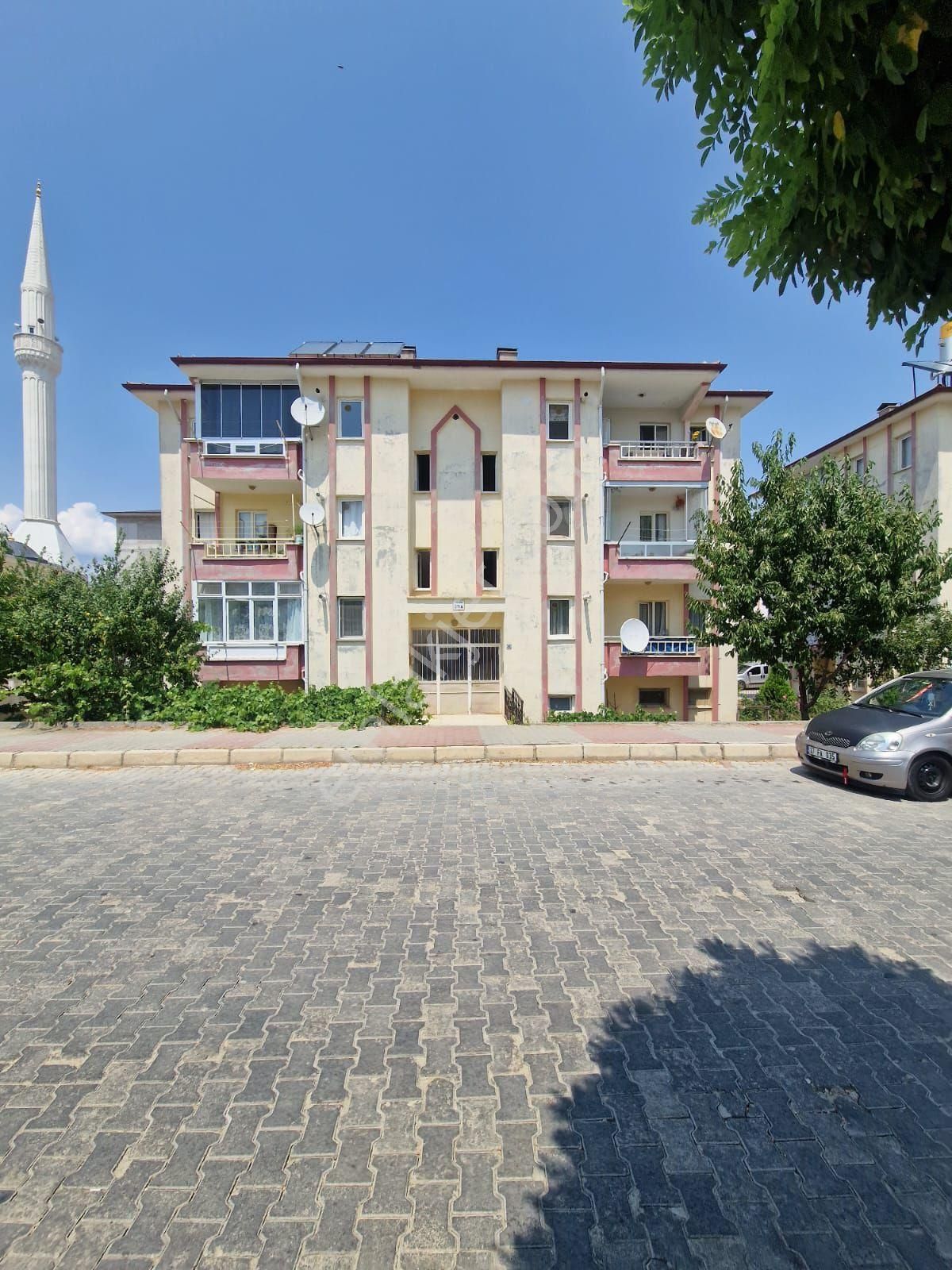 Kastamonu Kuzeykentte Huzurkent Sitesi Ara Kat