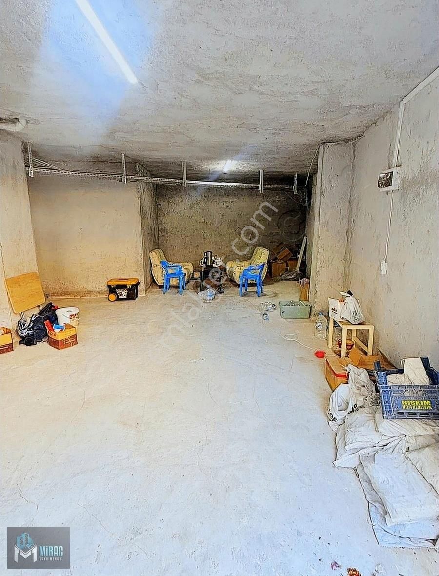 Fatih Te Satılık 200 M2 Arsa Tapulu Bodrum - Görsel 6