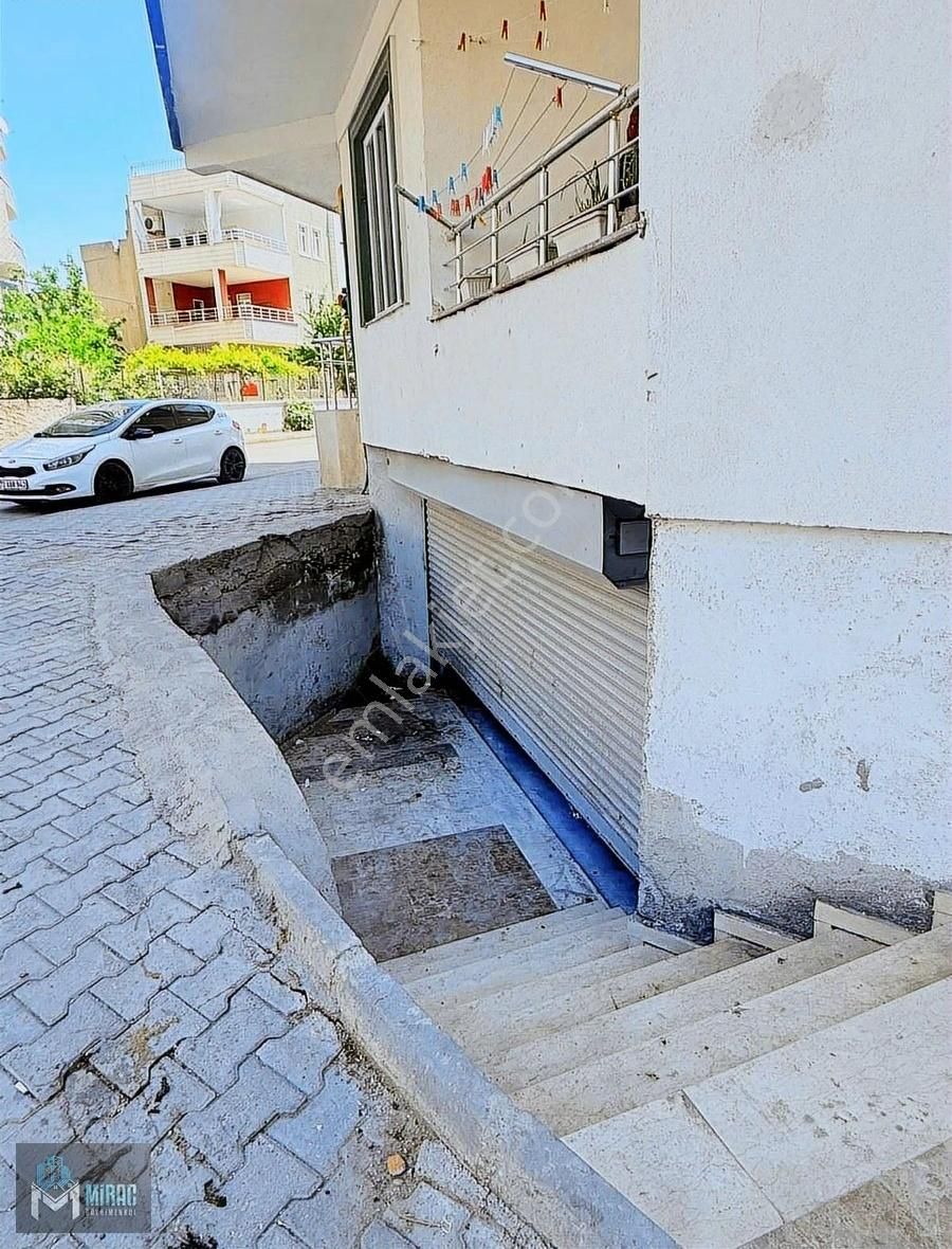 Fatih Te Satılık 200 M2 Arsa Tapulu Bodrum - Görsel 7