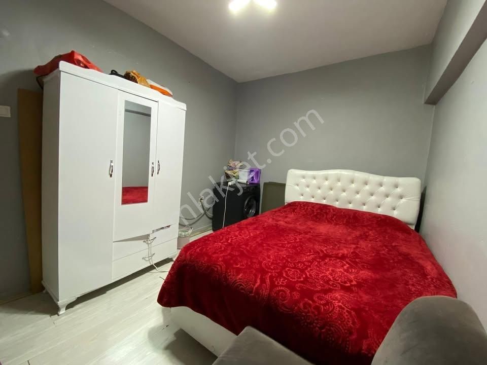 Belsin Kürsü De Satılık 100lük Daire