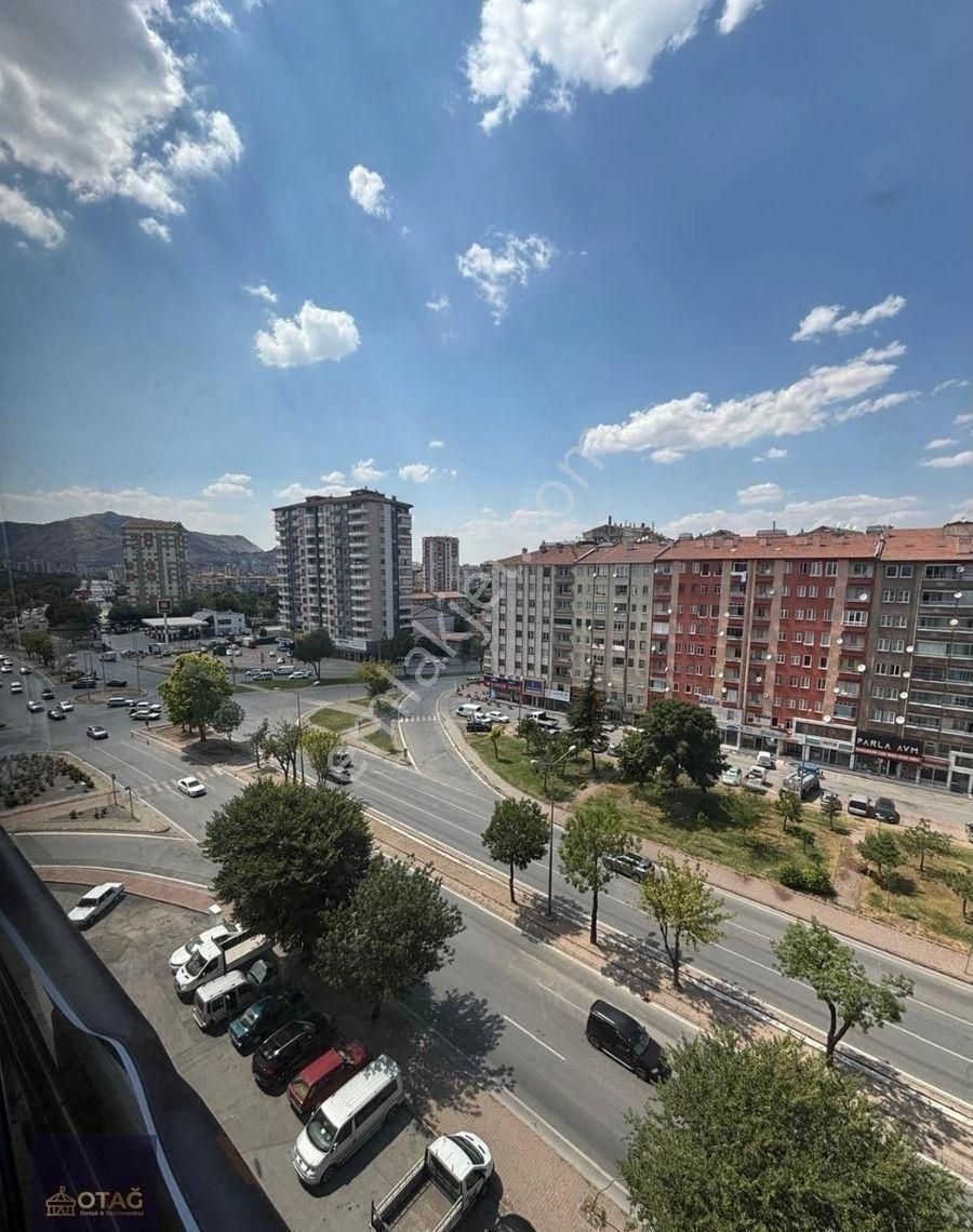 Otağ Gayrimenkul Den Ana Cadde Üzeri Satılık Daire