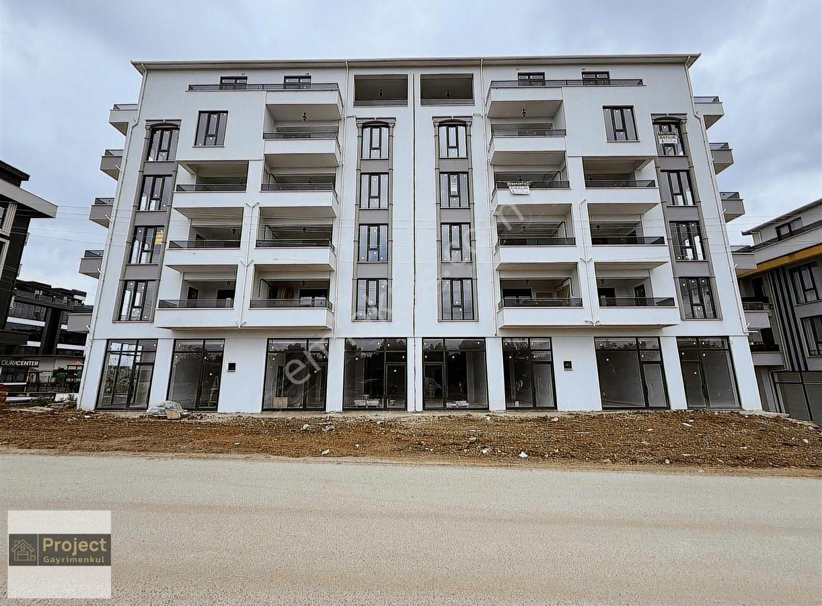 Kartepe Belediyesinin Hemen Yanında Satılık 3+1 Çatı Dubleks