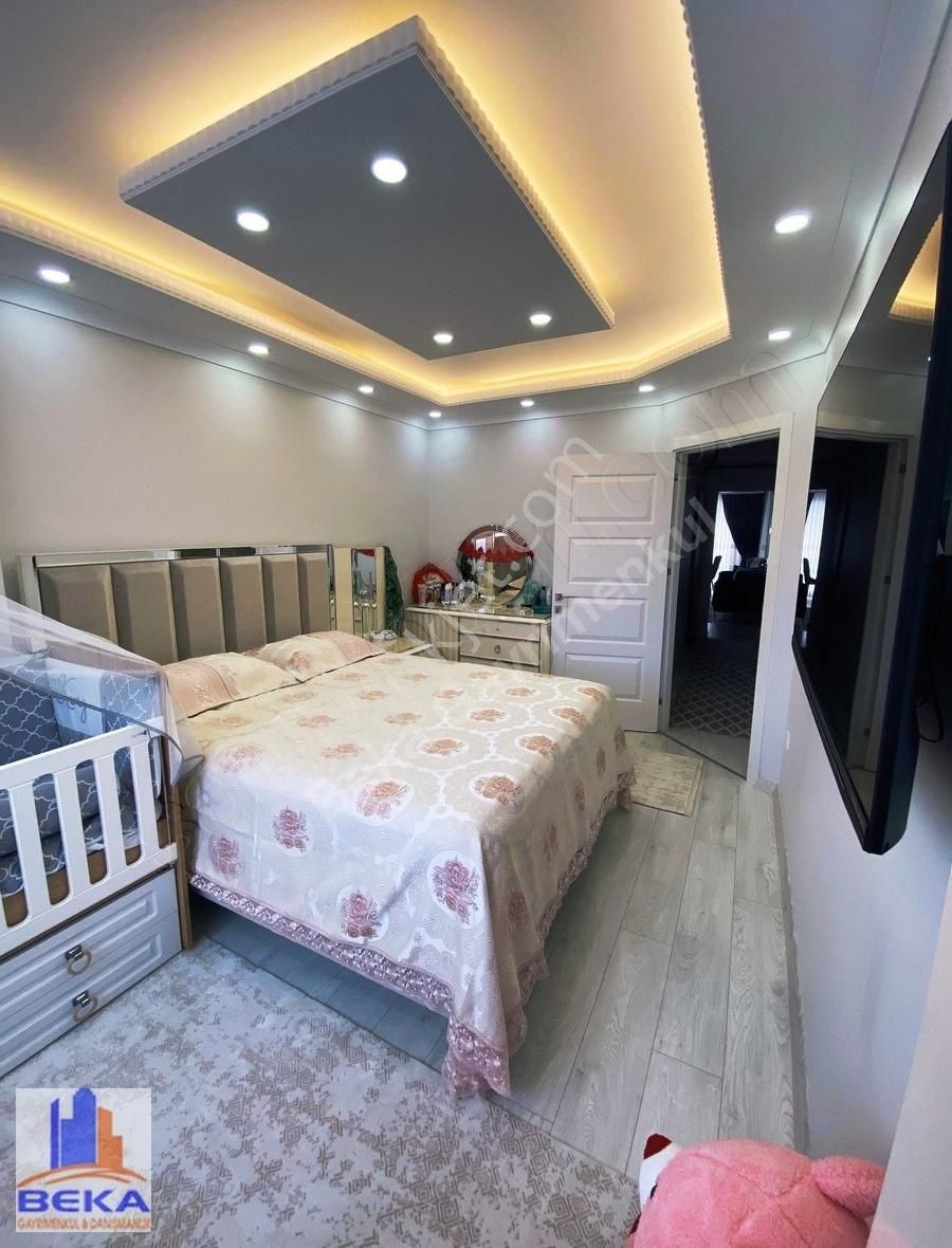 Çeekmeköy' De Yeni Binada Özel Yapım Arakat Daire - Görsel 16