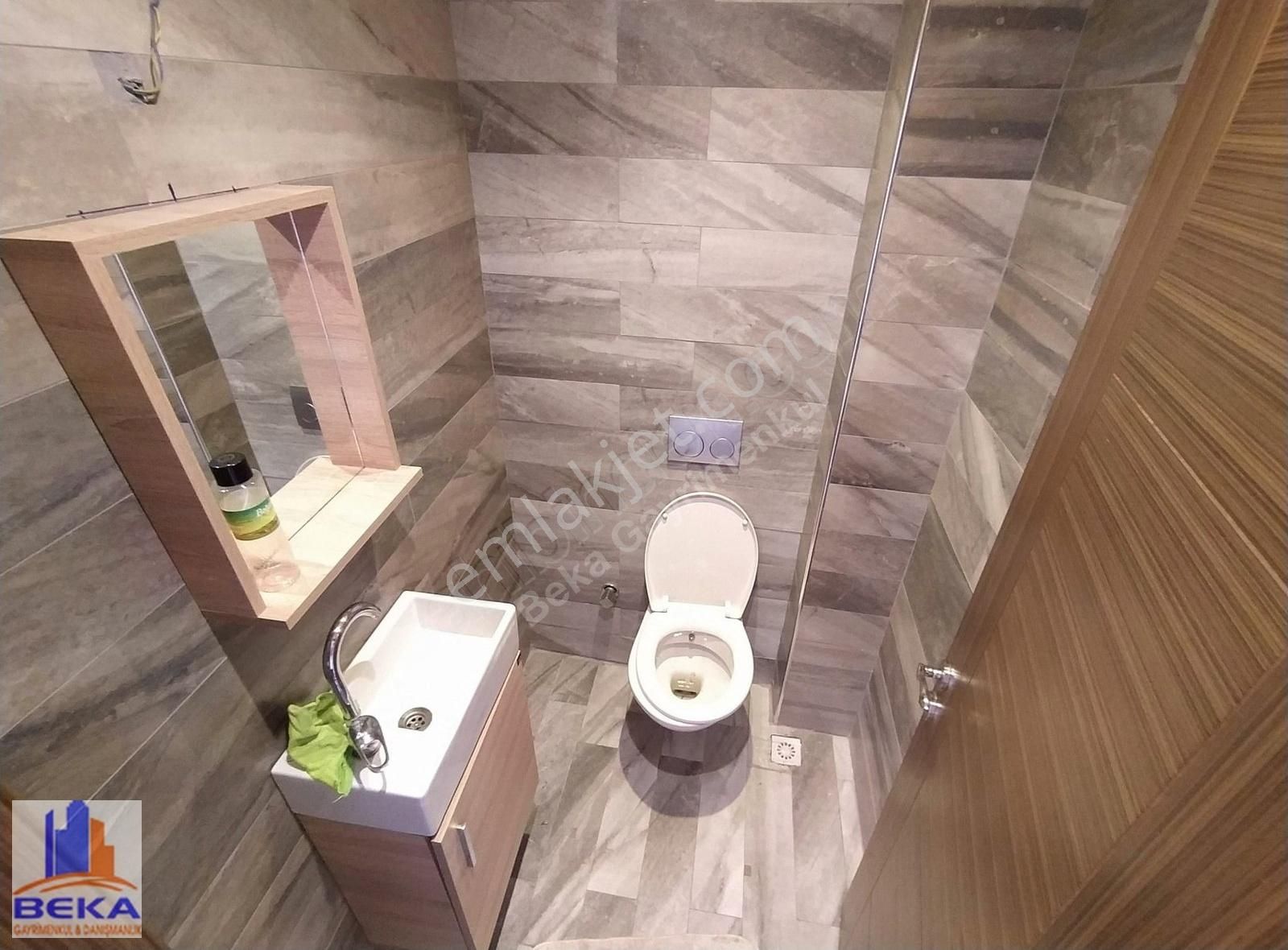 Site İçerisinde Ön Cephe Kullanışlı Fırsat Daire - Görsel 13