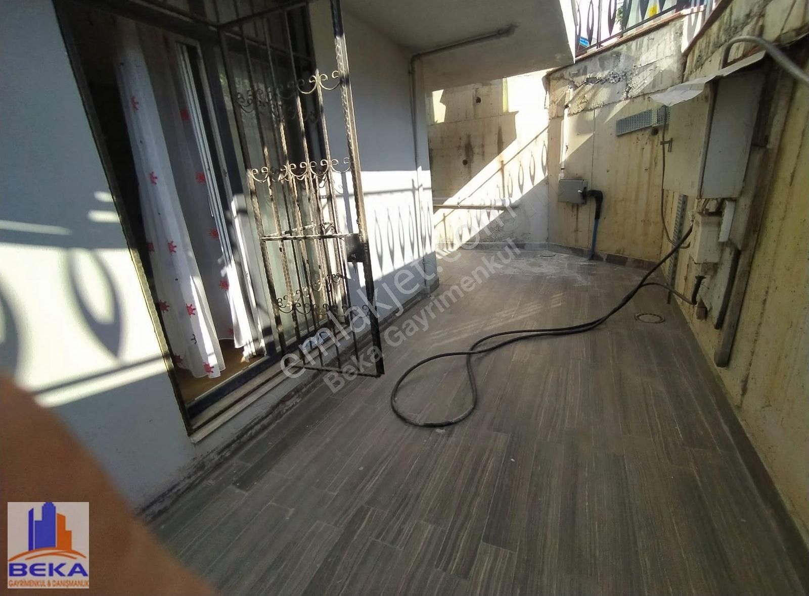 Site İçerisinde Ön Cephe Kullanışlı Fırsat Daire - Görsel 11