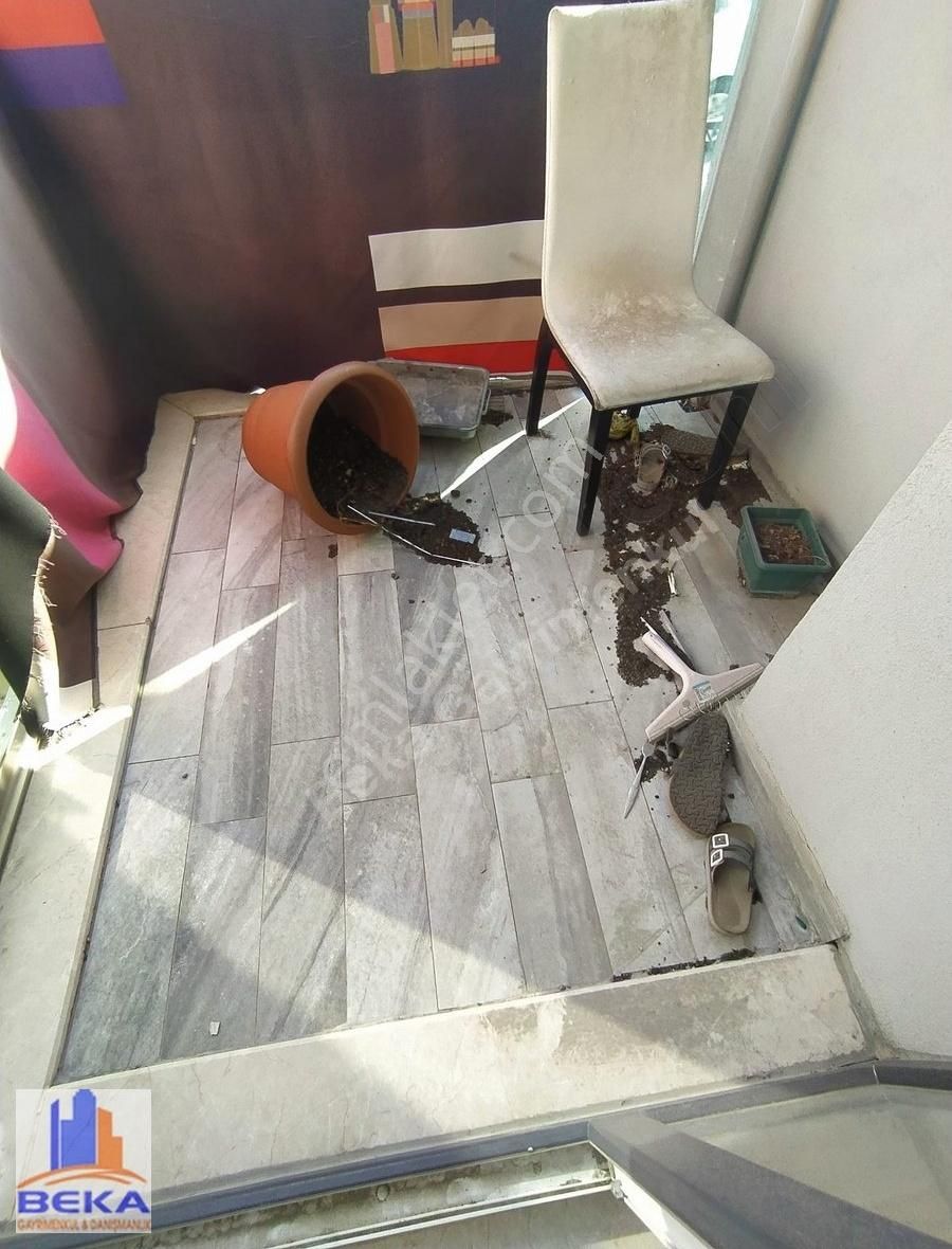 Site İçerisinde Ön Cephe Kullanışlı Fırsat Daire - Görsel 2