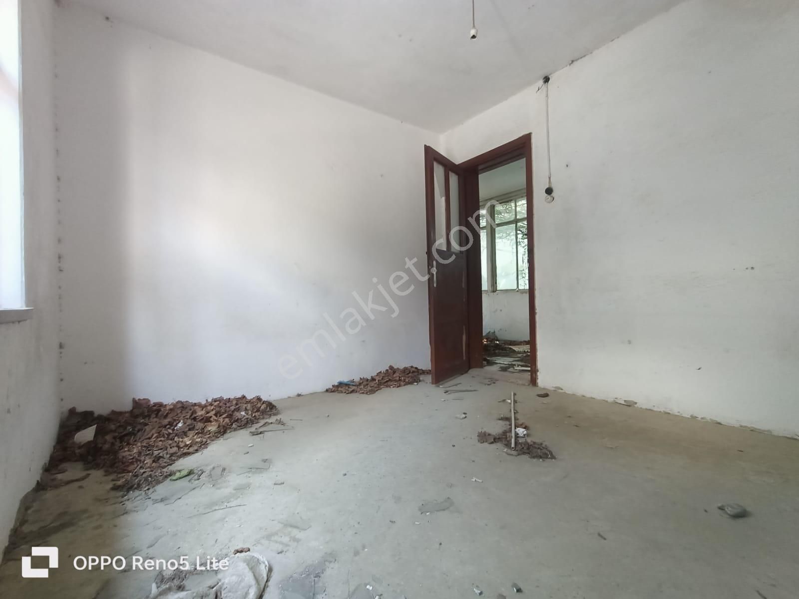 Buse Emlaktan Akçay-güre Arası Müstakil Ev - Görsel 30