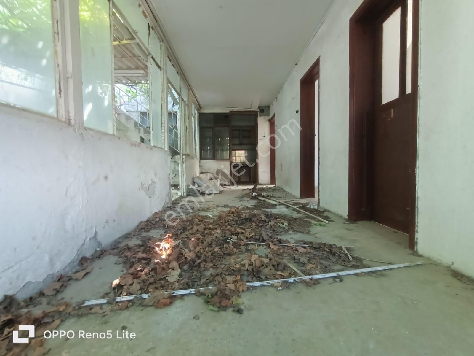 Buse Emlaktan Akçay-güre Arası Müstakil Ev - Görsel 19