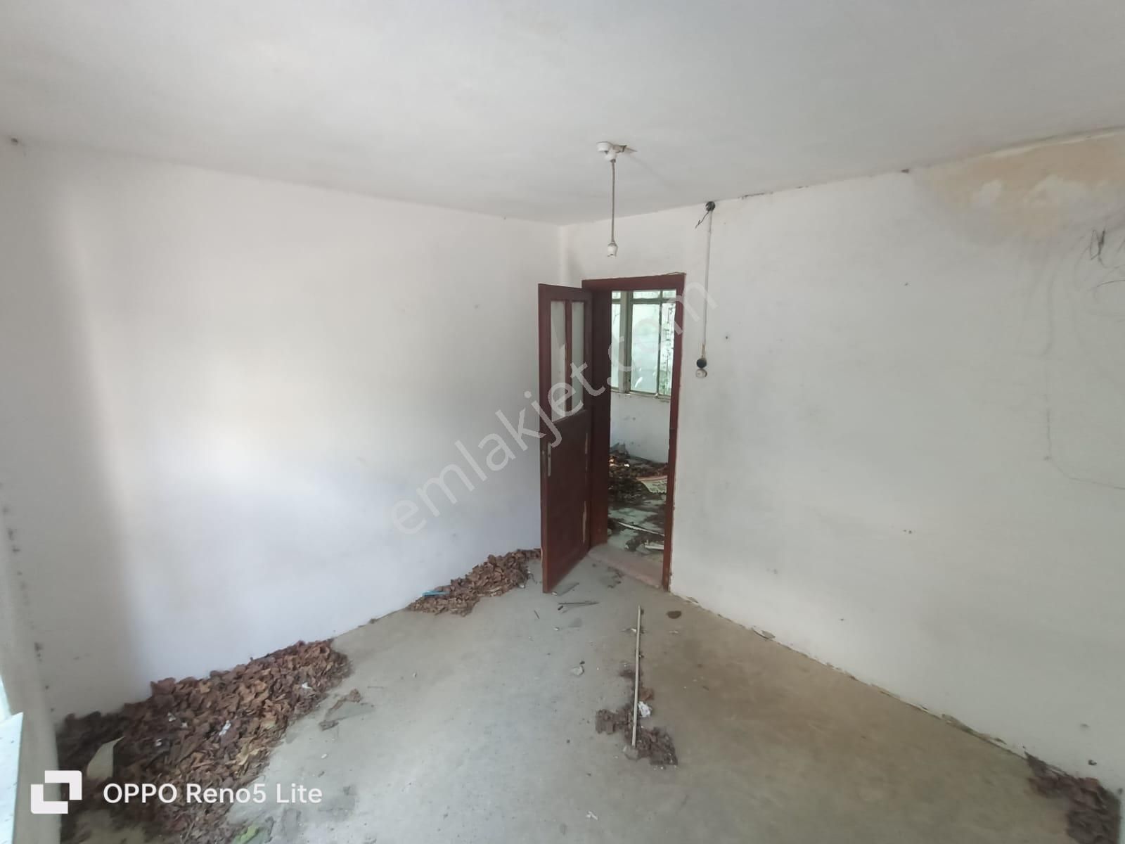 Buse Emlaktan Akçay-güre Arası Müstakil Ev - Görsel 28