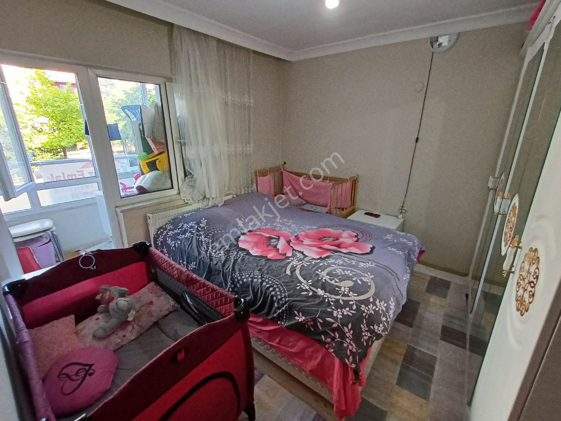 Kaçmaz Emlak Bağlaraltı Mah Bilge Sitesi Satılık 3+1 Ara Kat Daire - Görsel 13