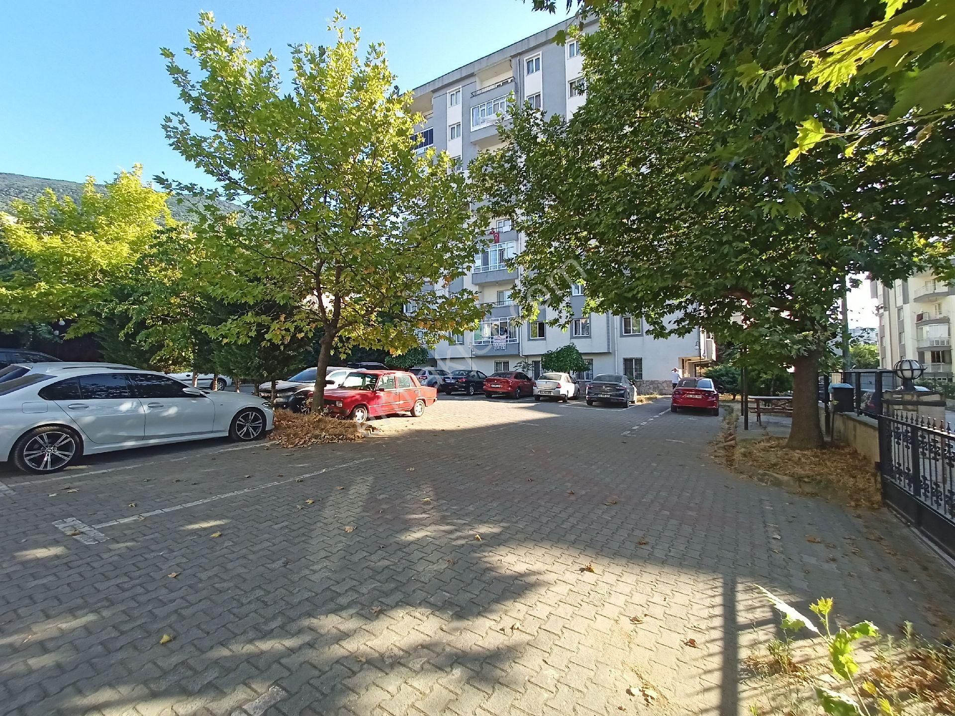 Kaçmaz Emlak Bağlaraltı Mah Bilge Sitesi Satılık 3+1 Ara Kat Daire - Görsel 6