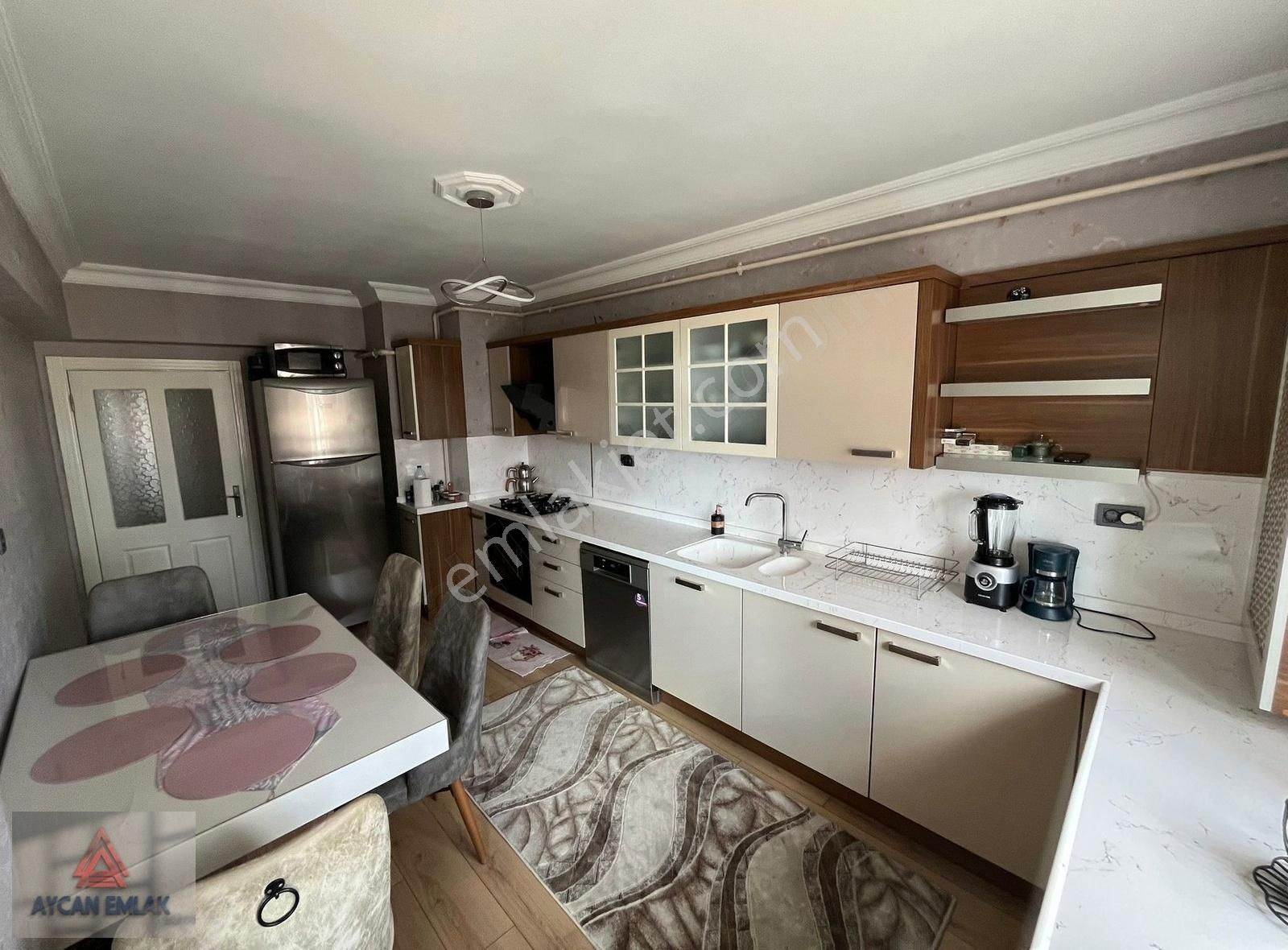 Aycandan Muhteşem Konumda 3+1 Full Yapılı Daire