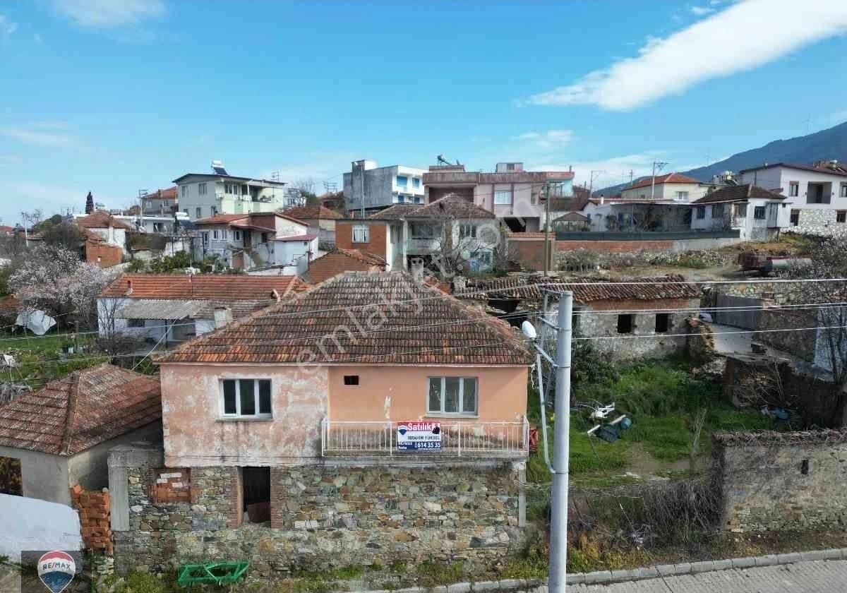 İzmir/selçuk/burgaz'da 389m2 Arsa Üstünde Köy Evi