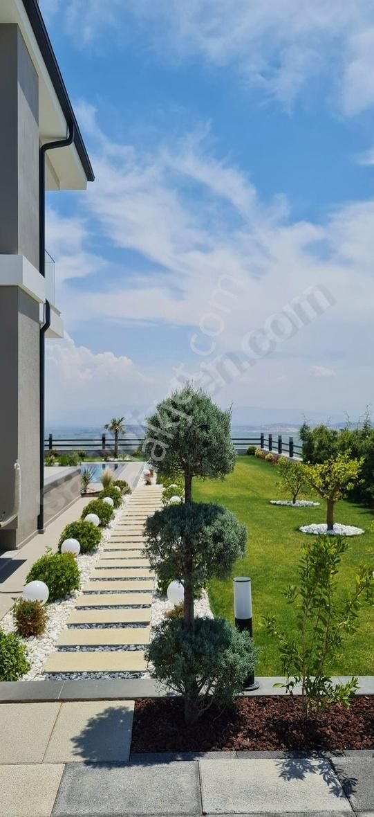 Foça'da Satılık Lüks Villa - Görsel 23